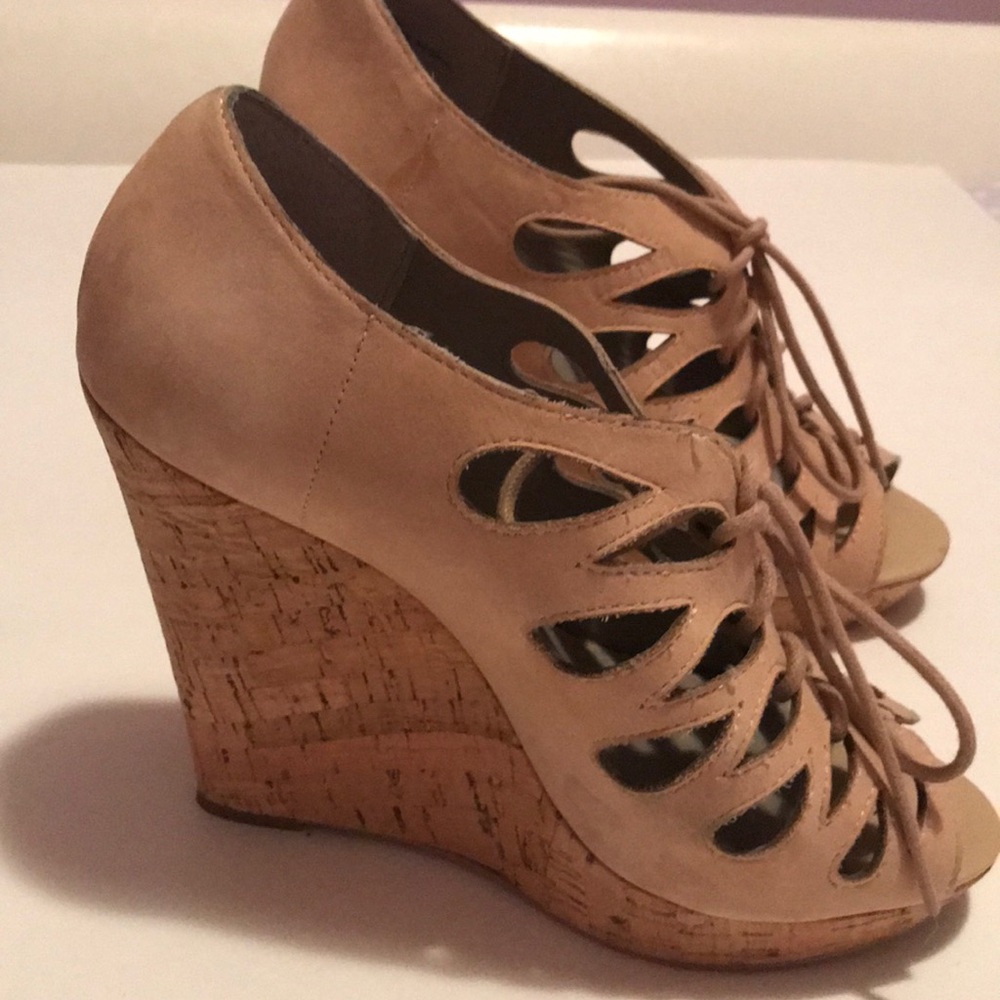 Hinge, leather shoes, wedge, nude color, sz 8.5m